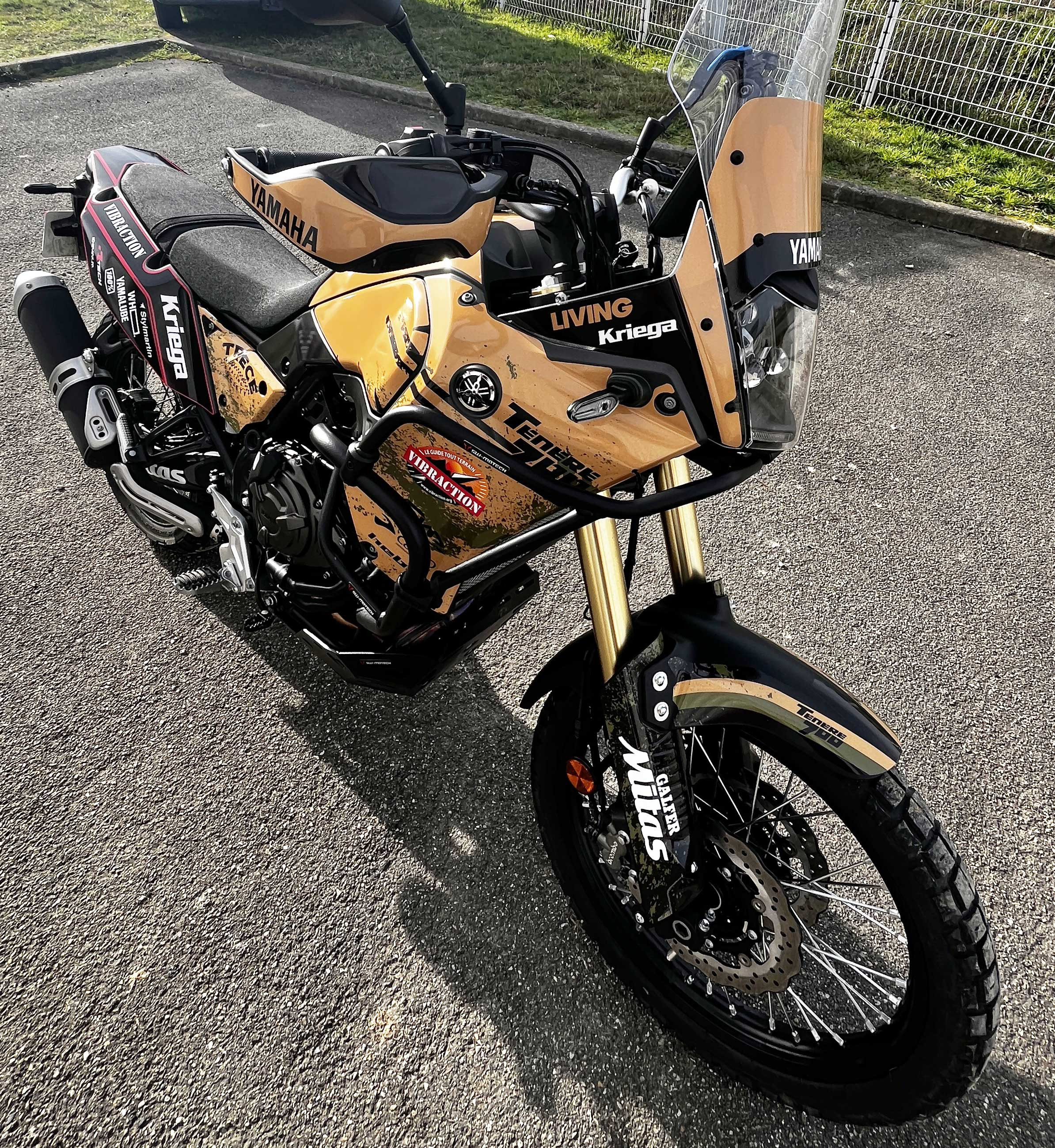 Nuevo kit de decoración y adhesivos para la moto Yamaha 700 ténéré.
